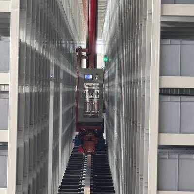 Kalite Otomatik Lojistik Merkezleri İçin Yüksek Alan Kullanımına Sahip Uzaktan Kumandalı Kutu İstifleyici Vinç fabrika